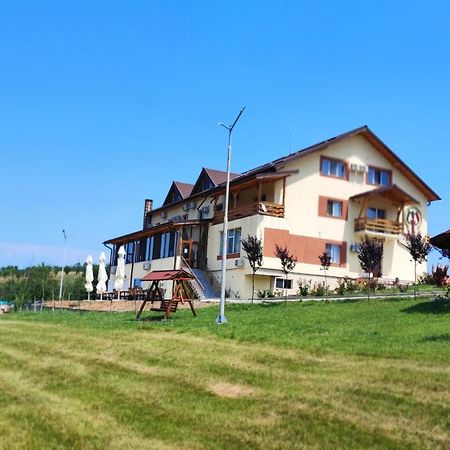 Motel Prislop Haţeg Exteriér fotografie