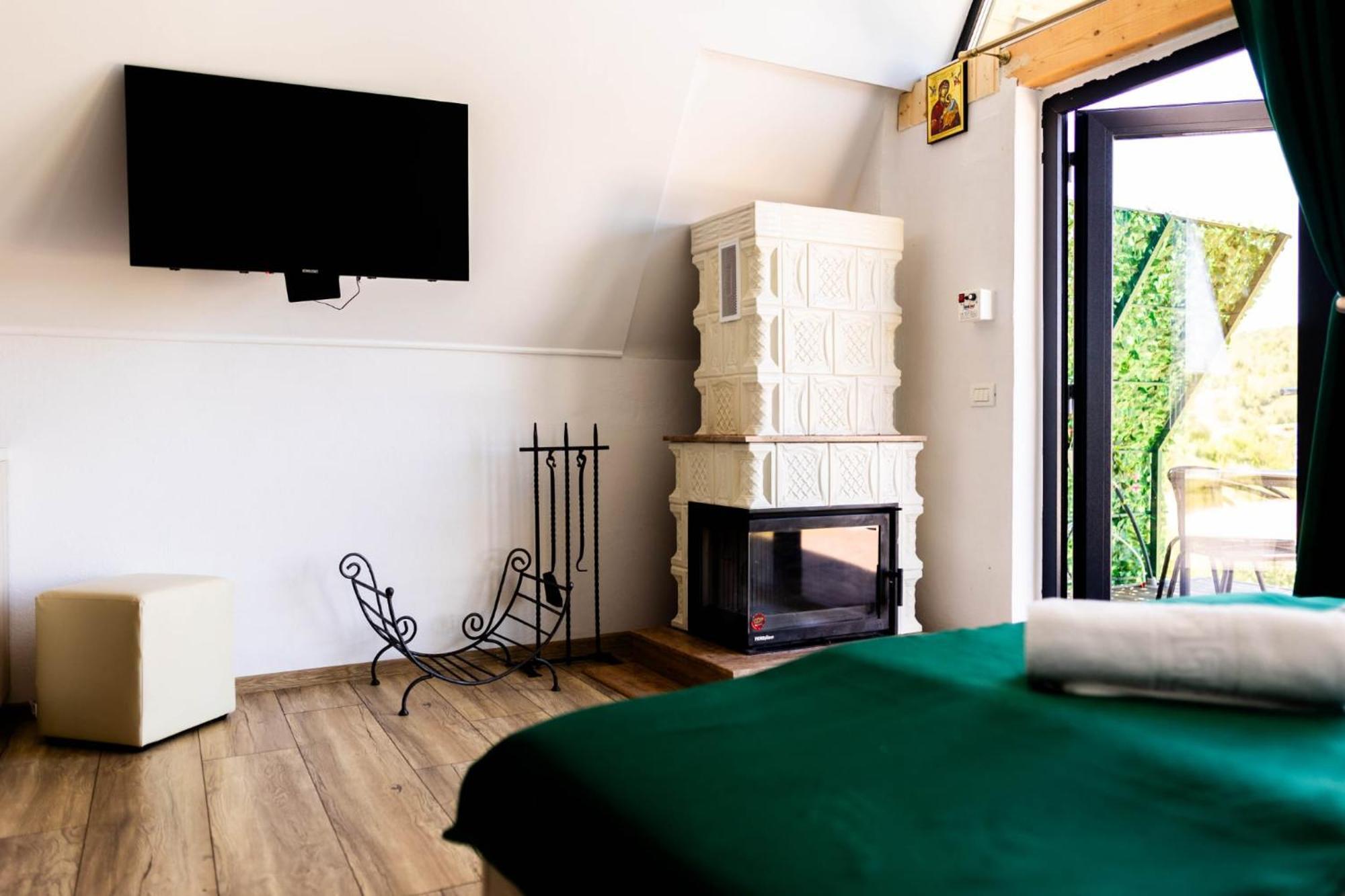 Motel Prislop Haţeg Exteriér fotografie