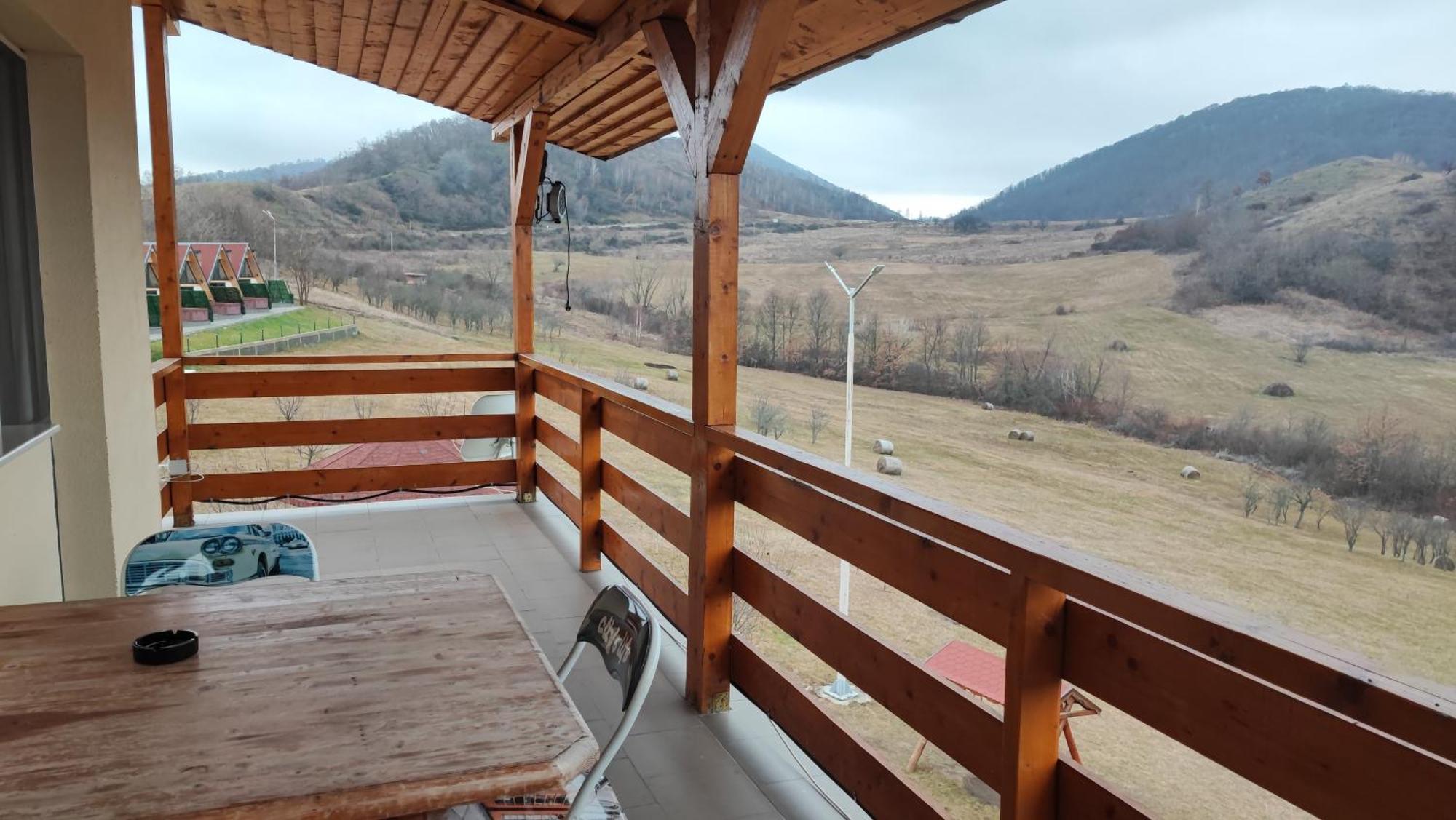Motel Prislop Haţeg Exteriér fotografie
